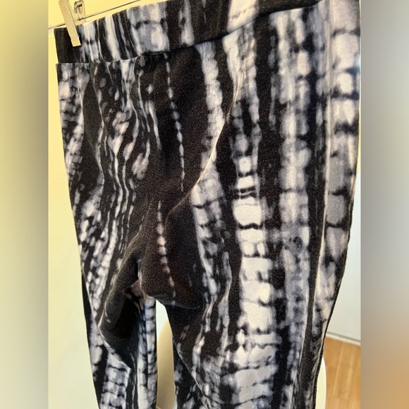 2B Bebe Leggings - Picture 6 of 9